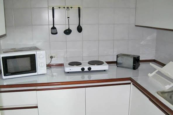 Suites Plaza Las Flores Lima Exterior foto