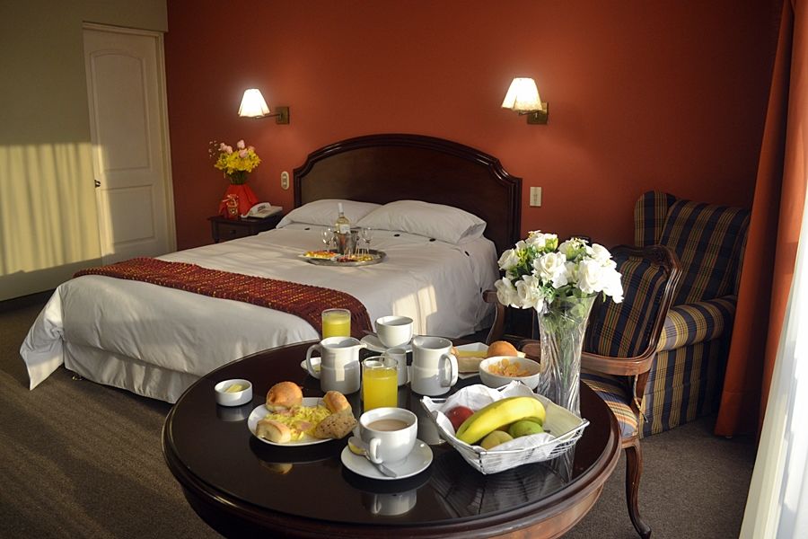 Suites Plaza Las Flores Lima Exterior foto